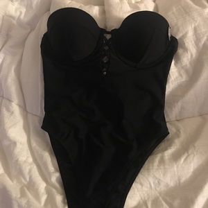 Forever 21 one piece swimming suit